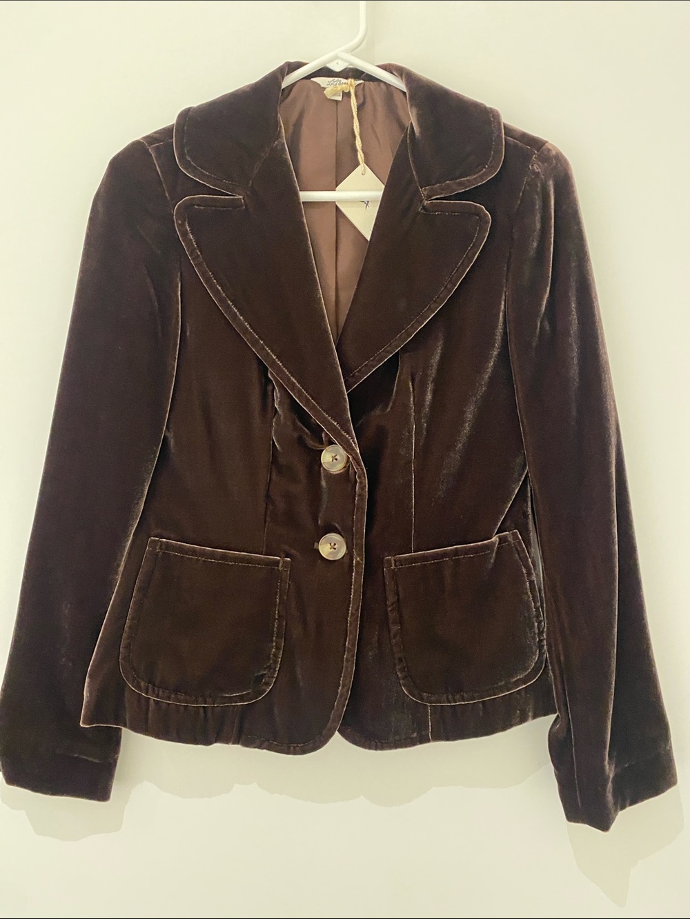 NWT LL Bean Velvet Blazer Chocolate Brown
Two Button Blazer Size 2